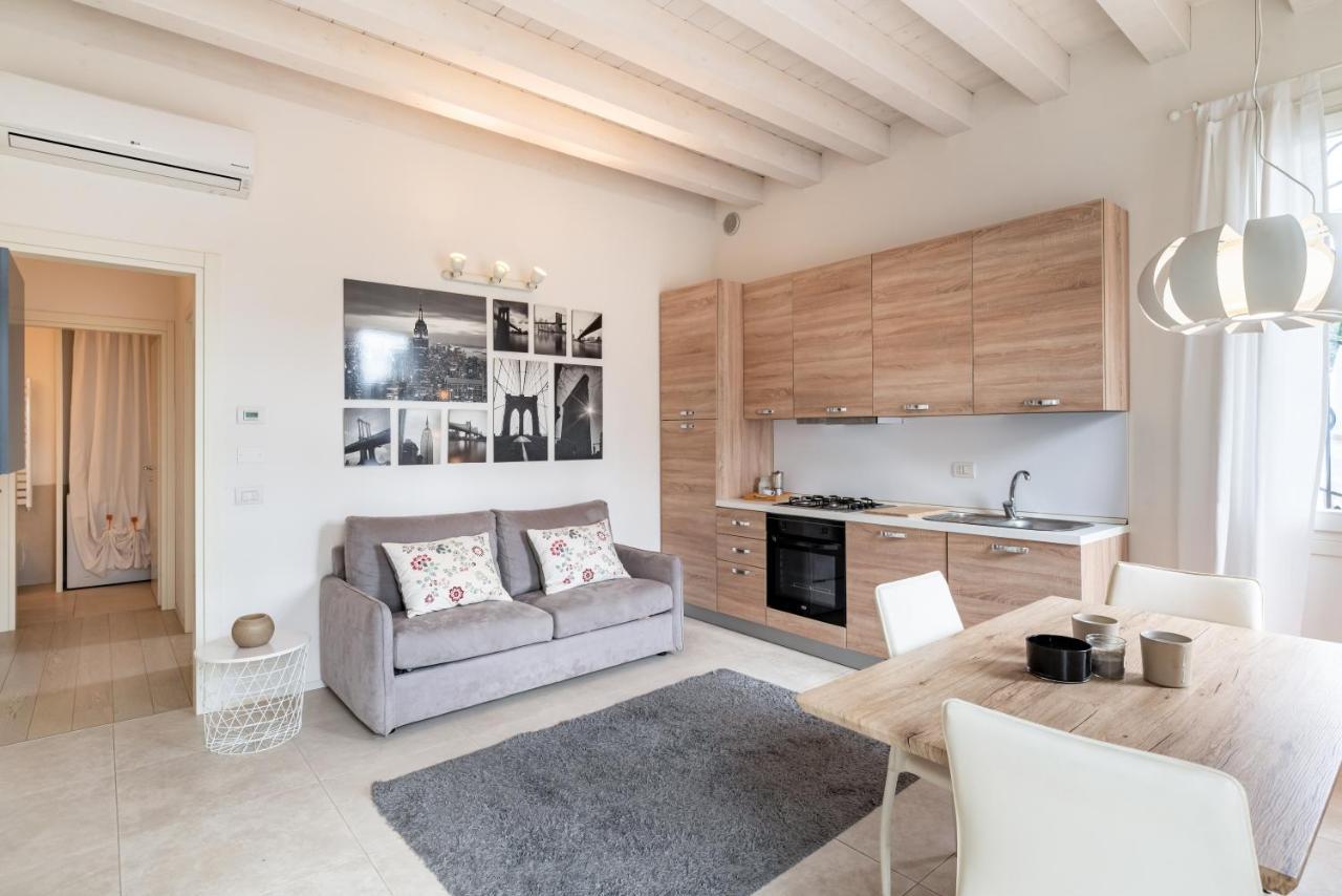 Corte Cappuccina 14 Elegant Apt Con Parcheggio! Padova Ngoại thất bức ảnh