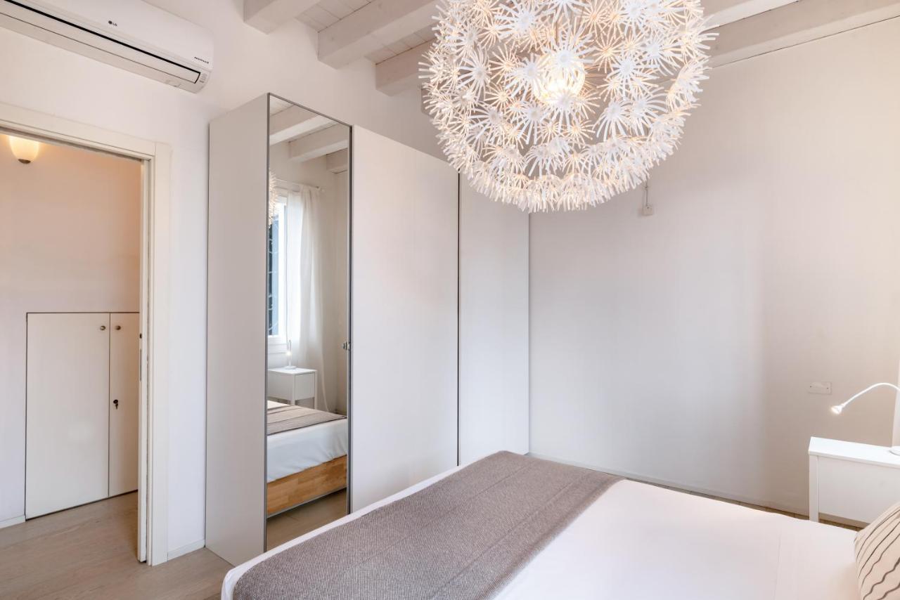 Corte Cappuccina 14 Elegant Apt Con Parcheggio! Padova Ngoại thất bức ảnh